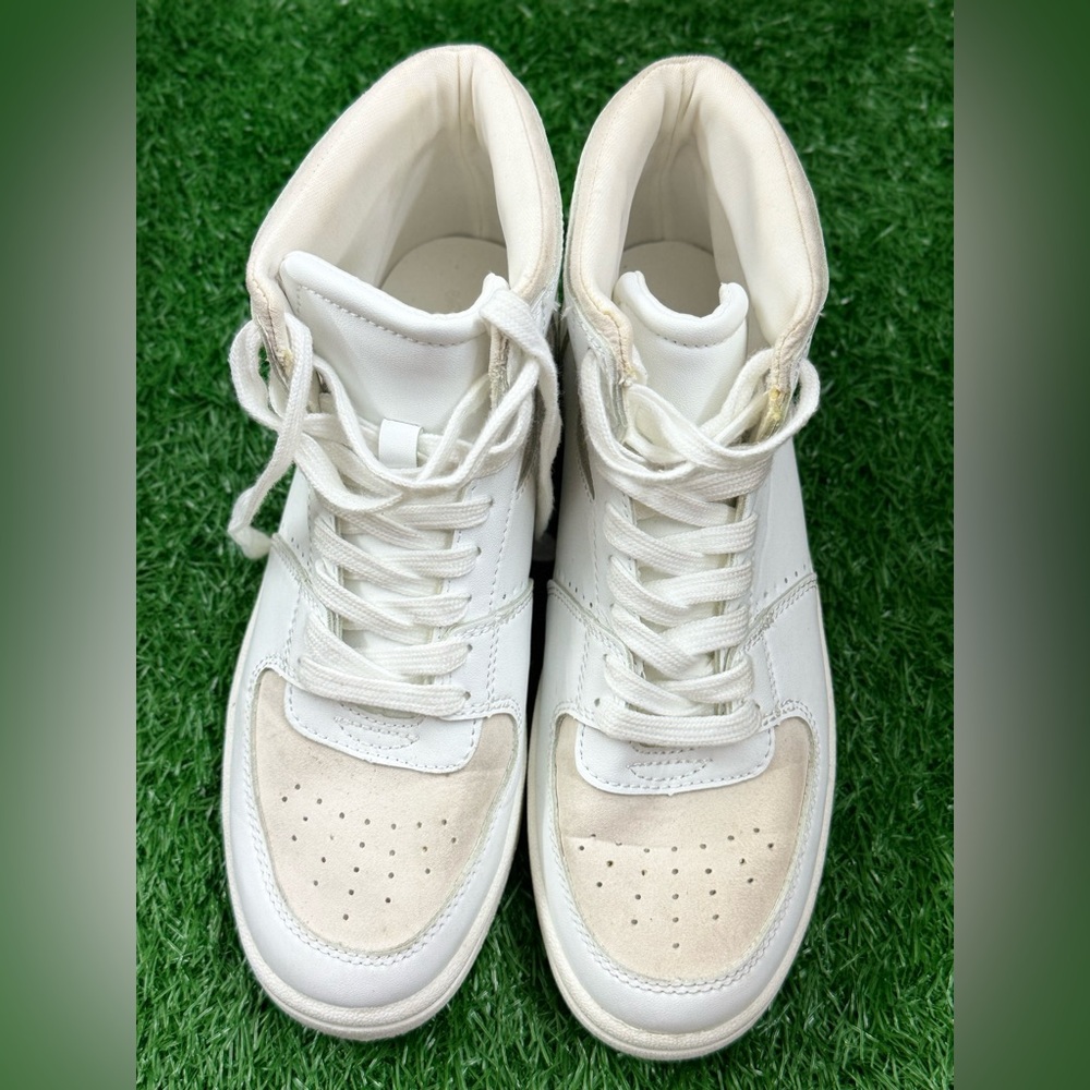 Universal Thread Ladies‎ Shoes Size 7